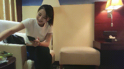 漂亮大奶小姐姐 后面你太牛逼了 我一紧张就会很紧 身材苗条大长腿 大哥扶腰后入逼逼一夹就缴械 - 内容 1