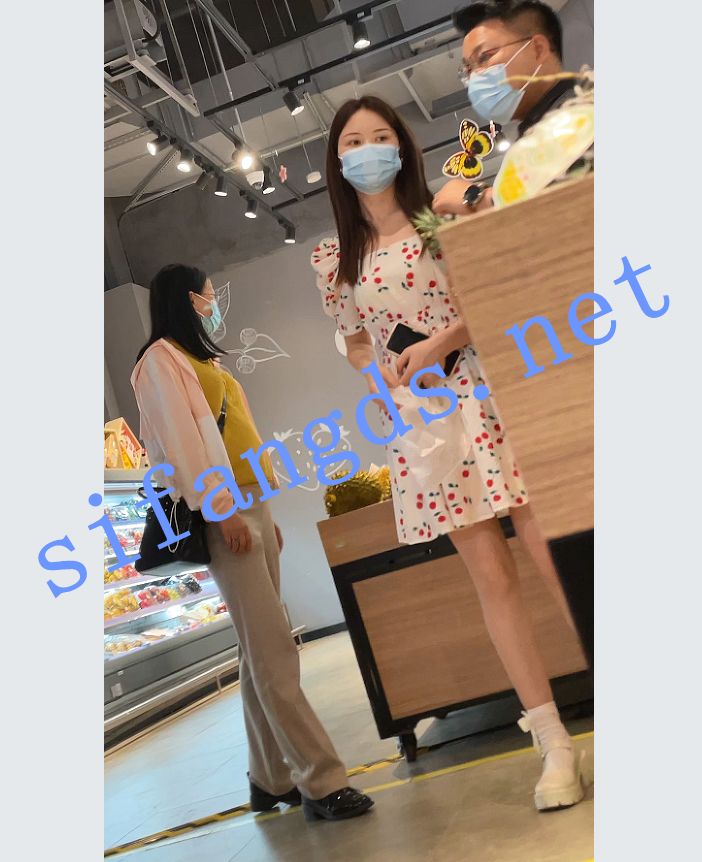 【KKCD㊙️】3155-3156-极品少妇和大白腿小姐姐逛超市通通被CD - 内容 2
